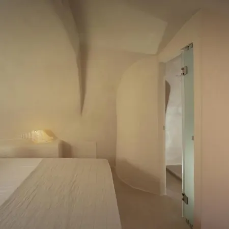 Oia Waves Cave Houses-2